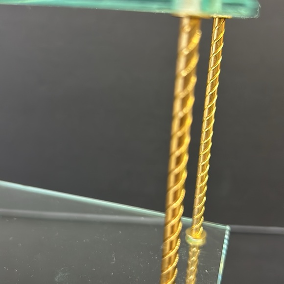 Vintage 6 x 3 x 7 “ small 3 shelve  glass and brass miniature display rack - Picture 8 of 8